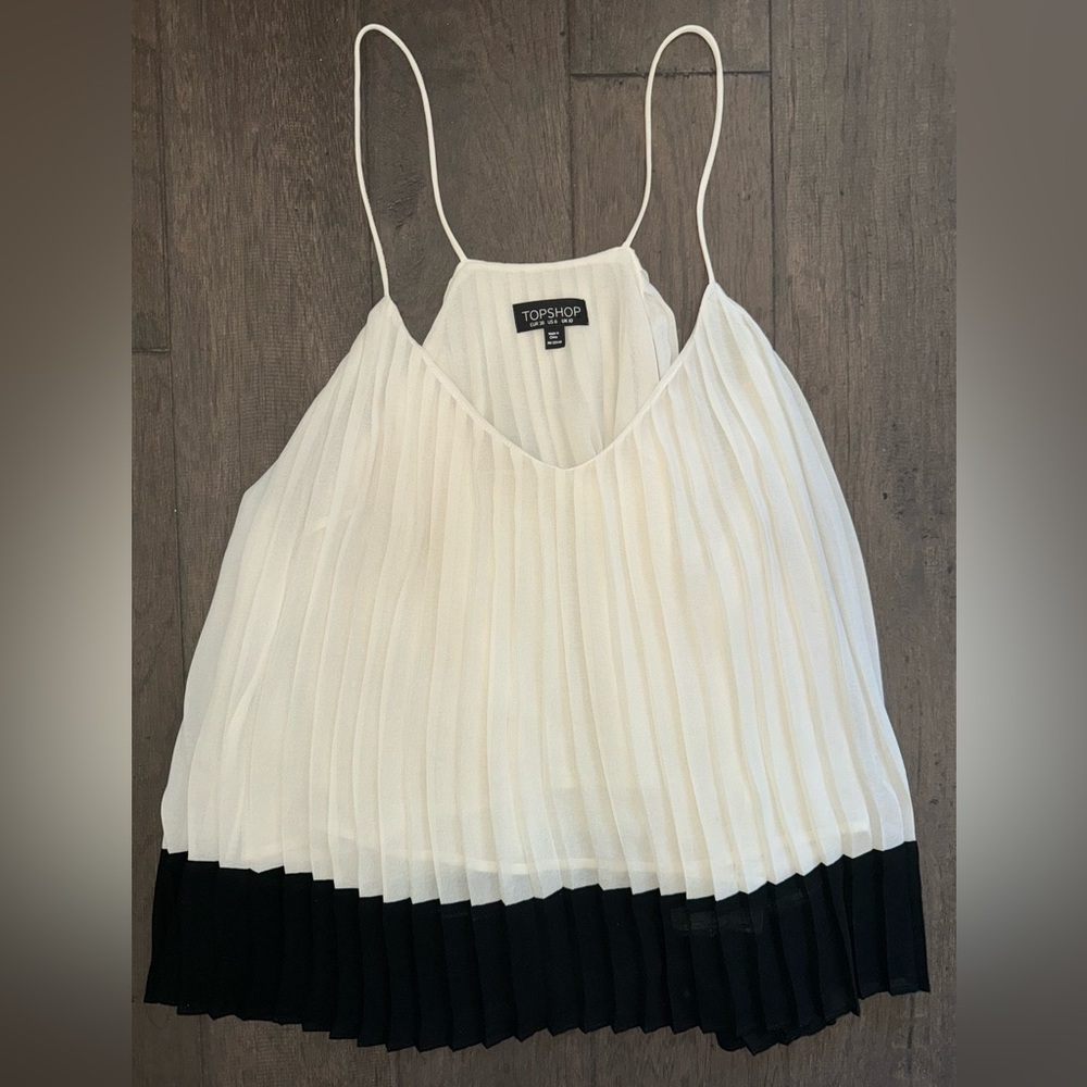 Topshop Contrast Pleated Camisole (Black/White, Size US 6, Excellent Condition)